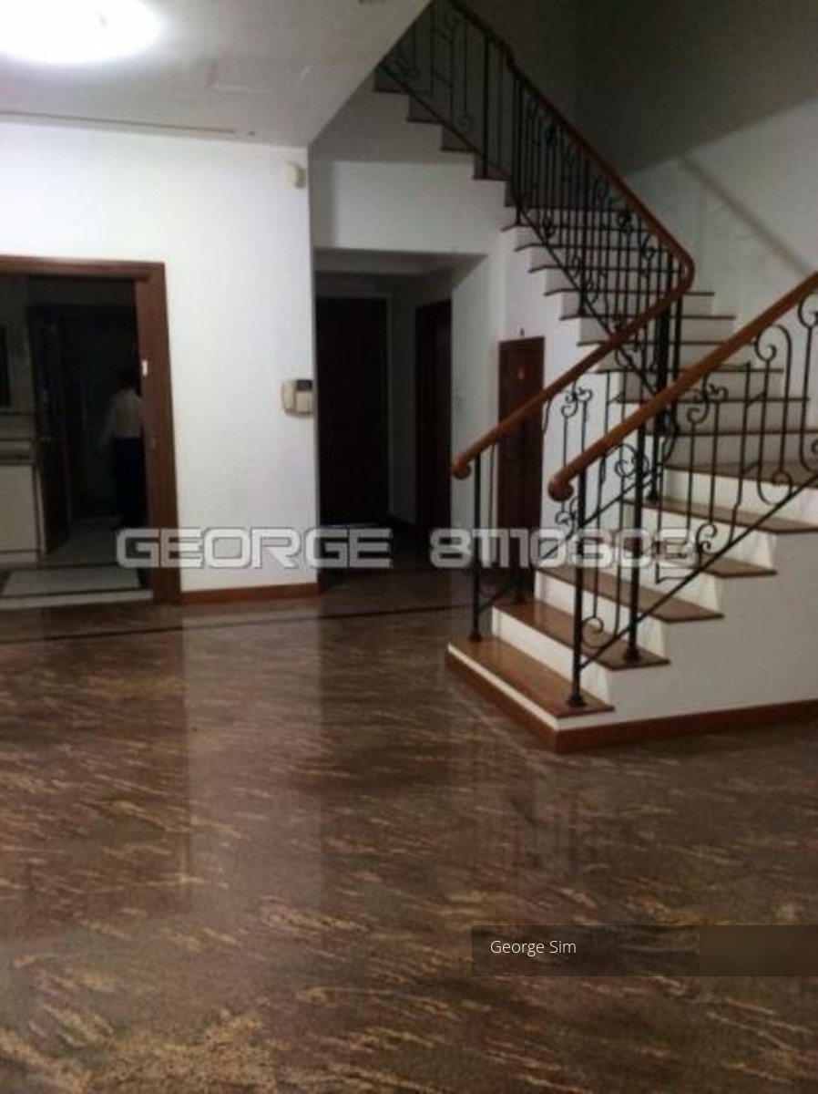 Changi Heights (D17), Terrace #108527822